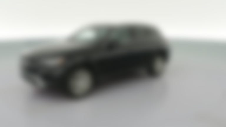 2023 Mercedes-Benz GLC vehicle photo