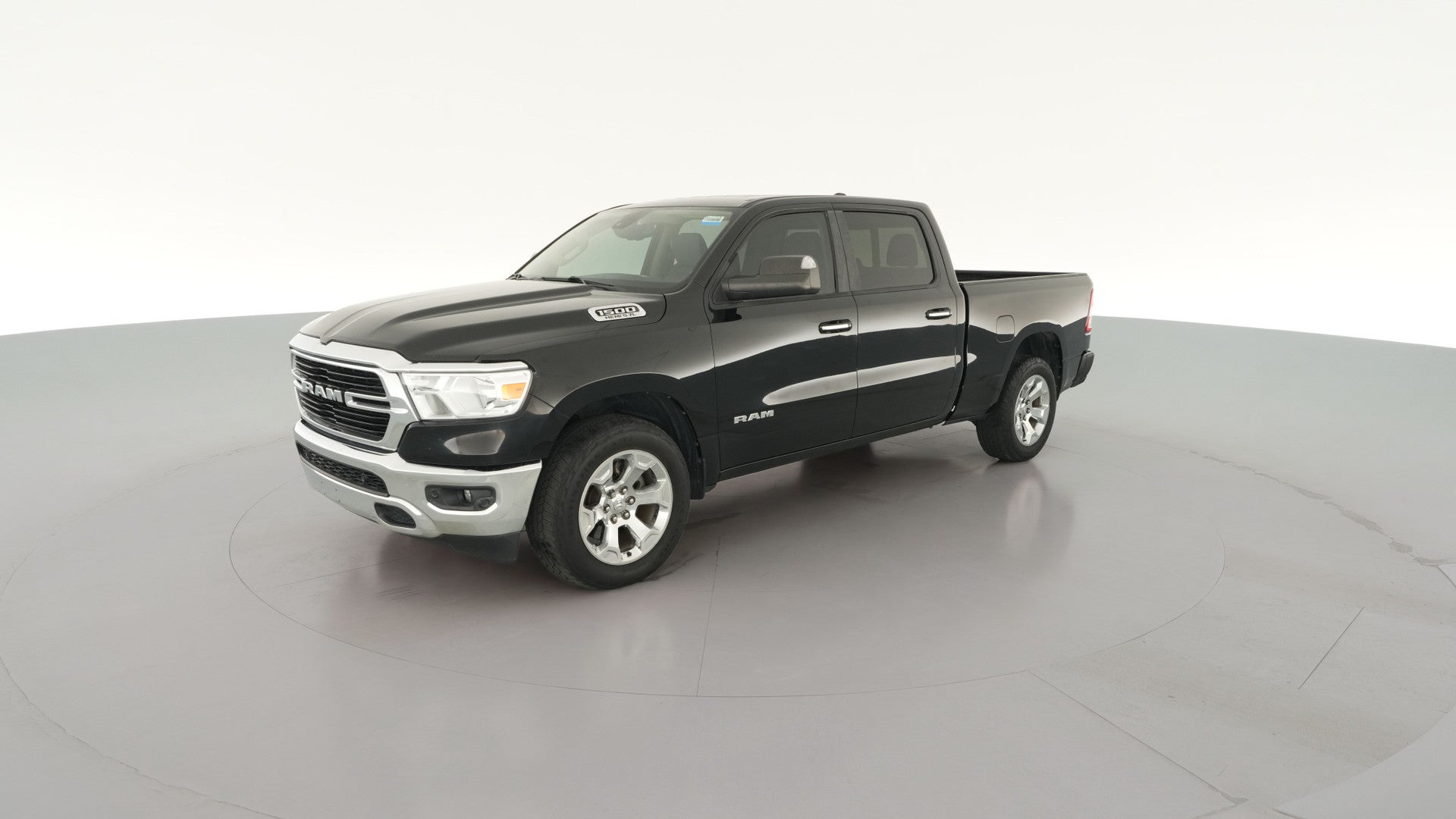 2019 Ram 1500 Crew Cab vehicle photo