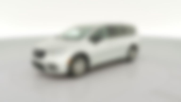 2024 Chrysler Pacifica vehicle photo