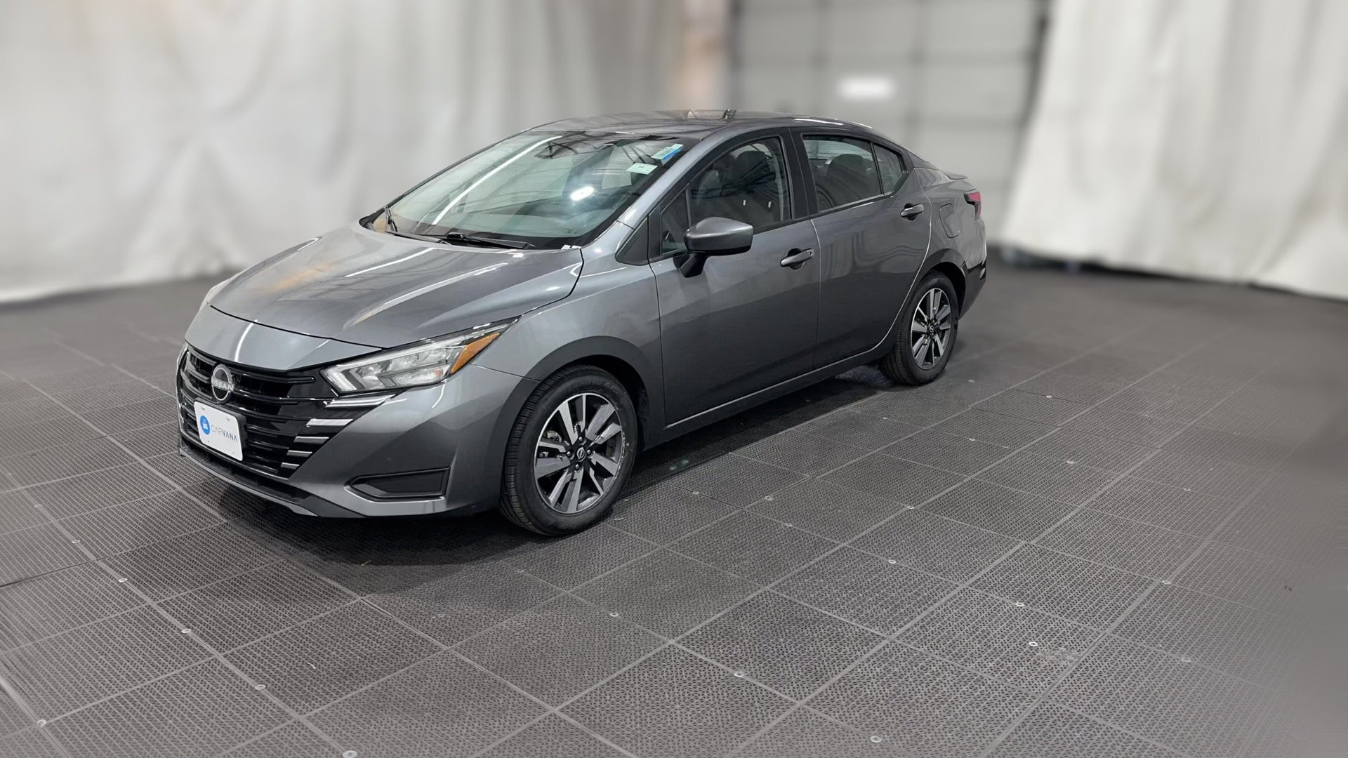 2025 Nissan Versa vehicle photo