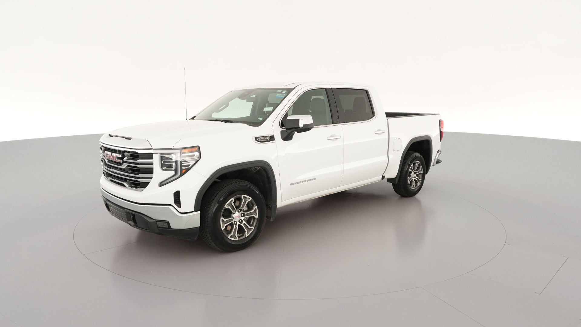 2025 GMC Sierra 1500 Crew Cab vehicle photo