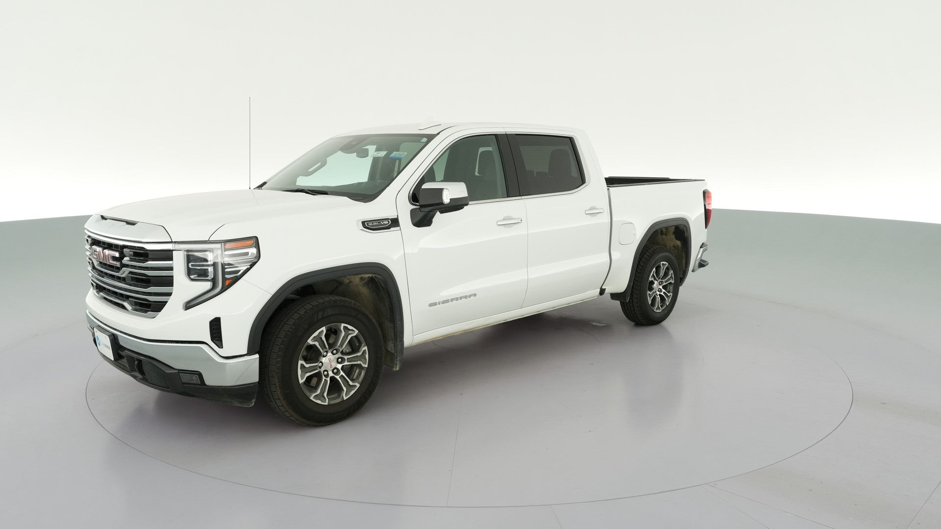 2024 GMC Sierra 1500 Crew Cab vehicle photo