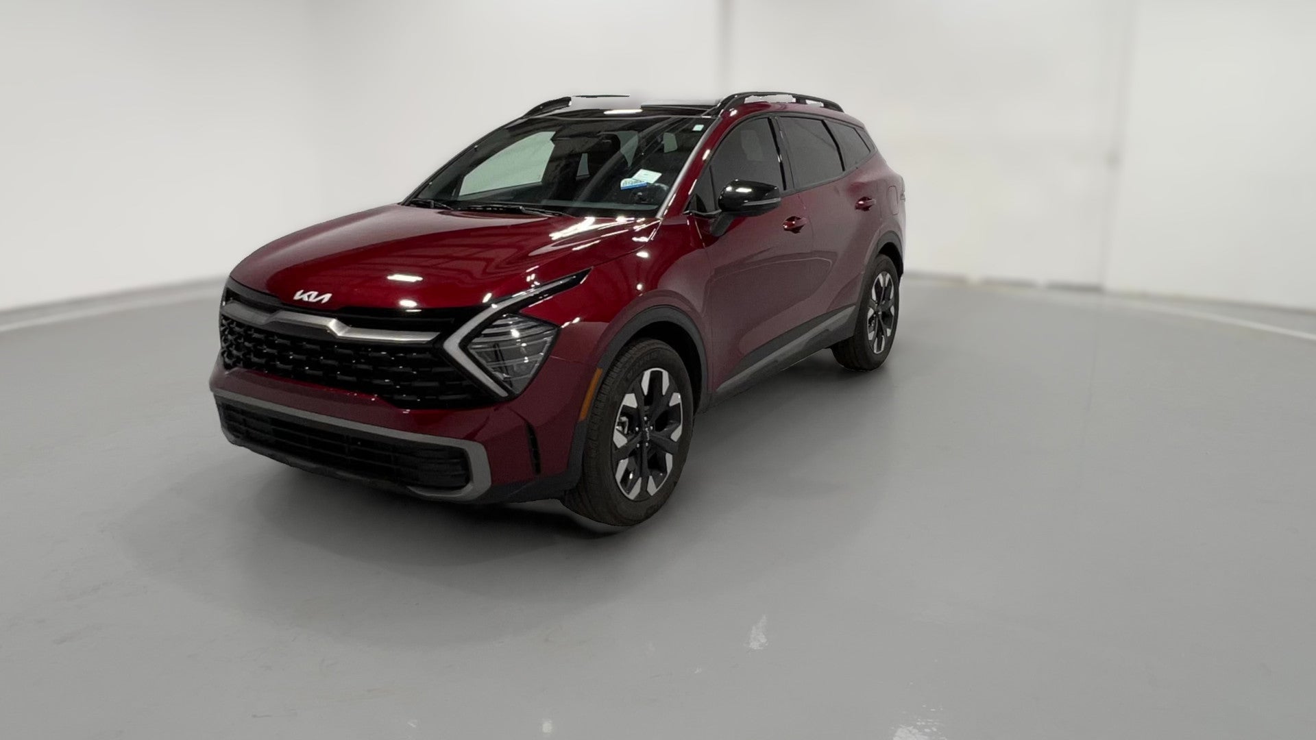 2024 Kia Sportage Plug-in Hybrid vehicle photo