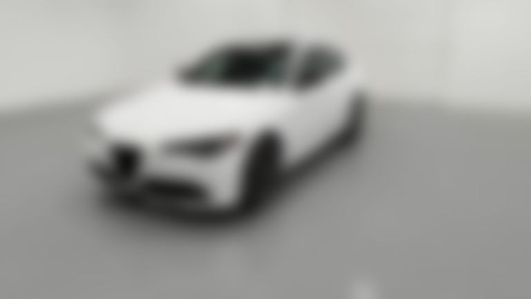 2024 Alfa Romeo Giulia vehicle photo