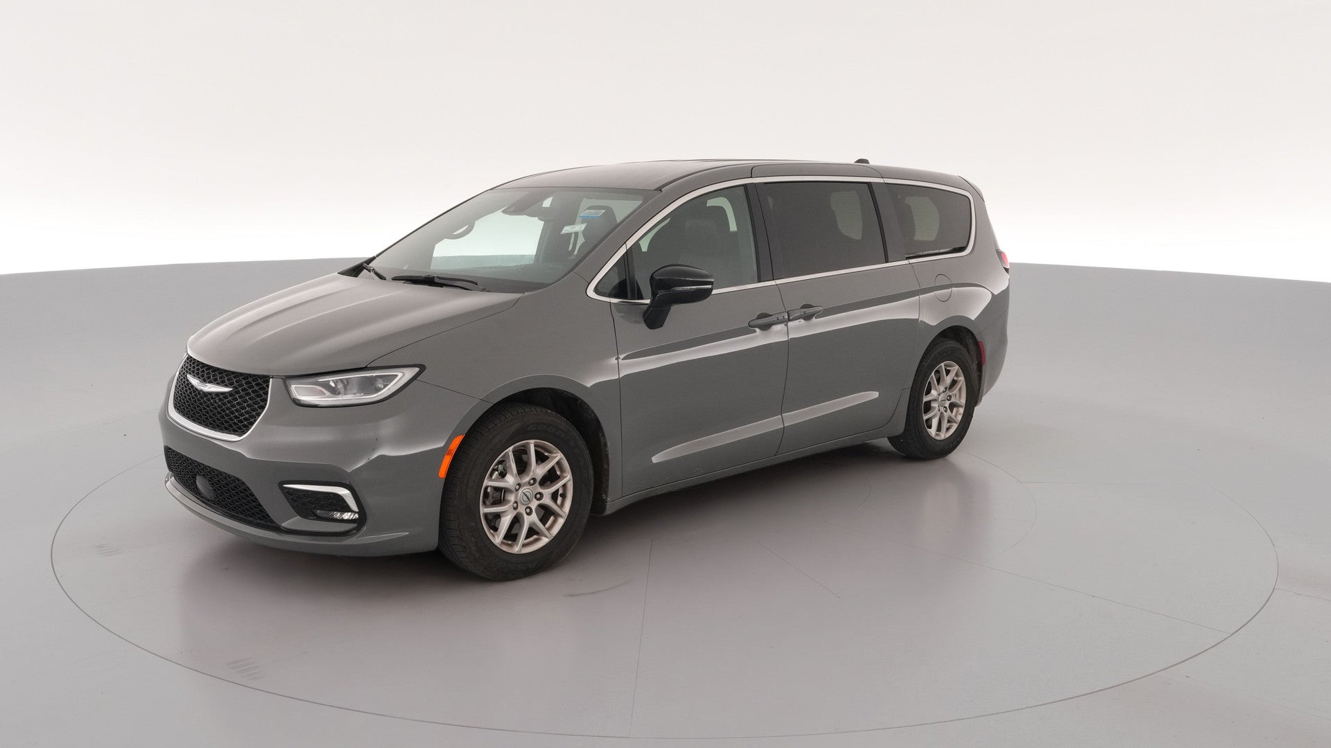 2025 Chrysler Pacifica vehicle photo