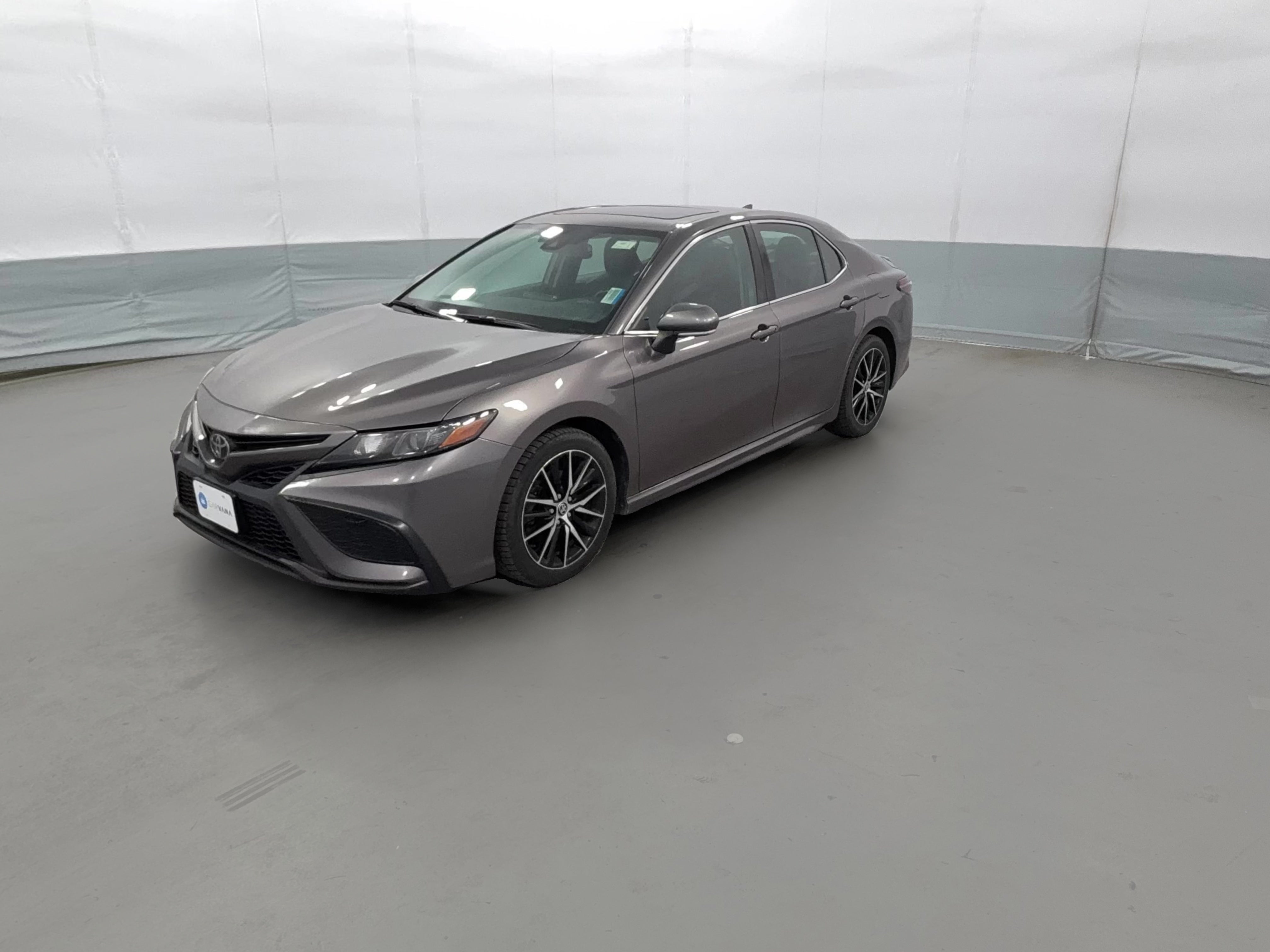 2022 Toyota Camry SE - Photo 25