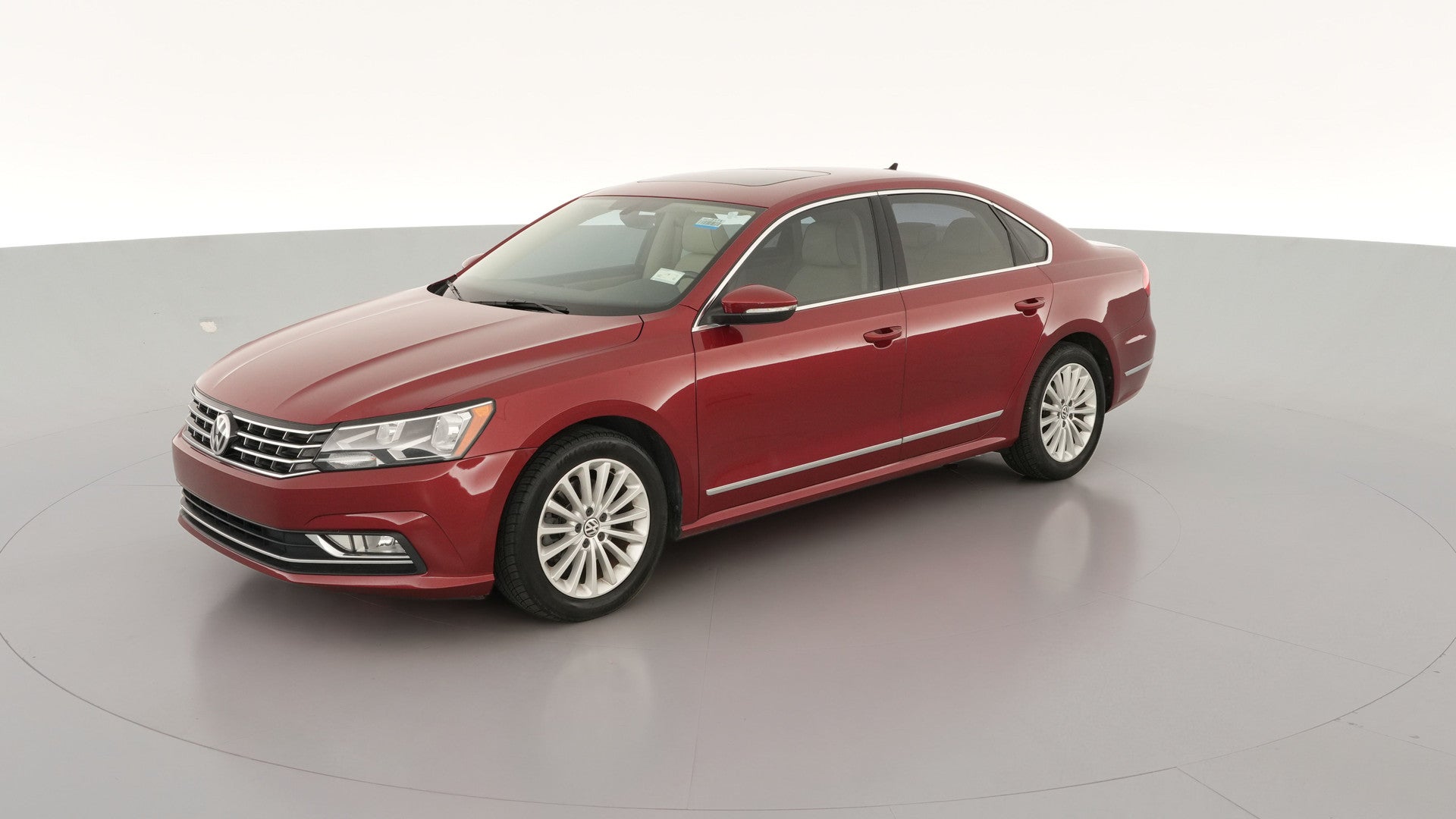 2016 Volkswagen Passat vehicle photo