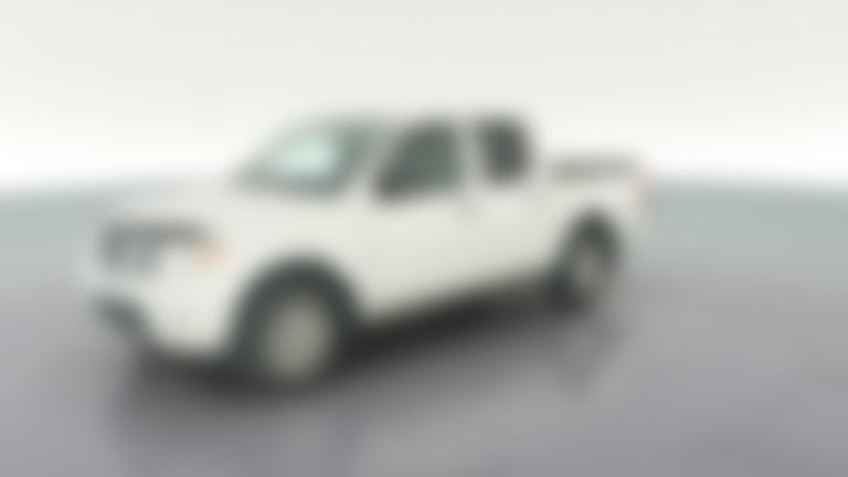 2016 Nissan Frontier Crew Cab vehicle photo