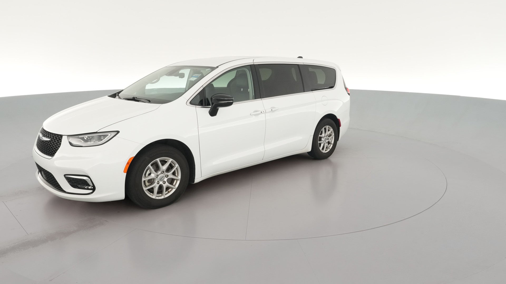 2024 Chrysler Pacifica vehicle photo