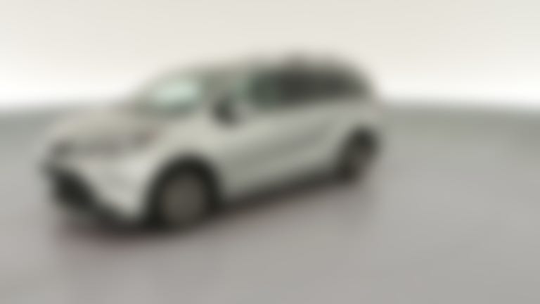 2025 Toyota Sienna vehicle photo