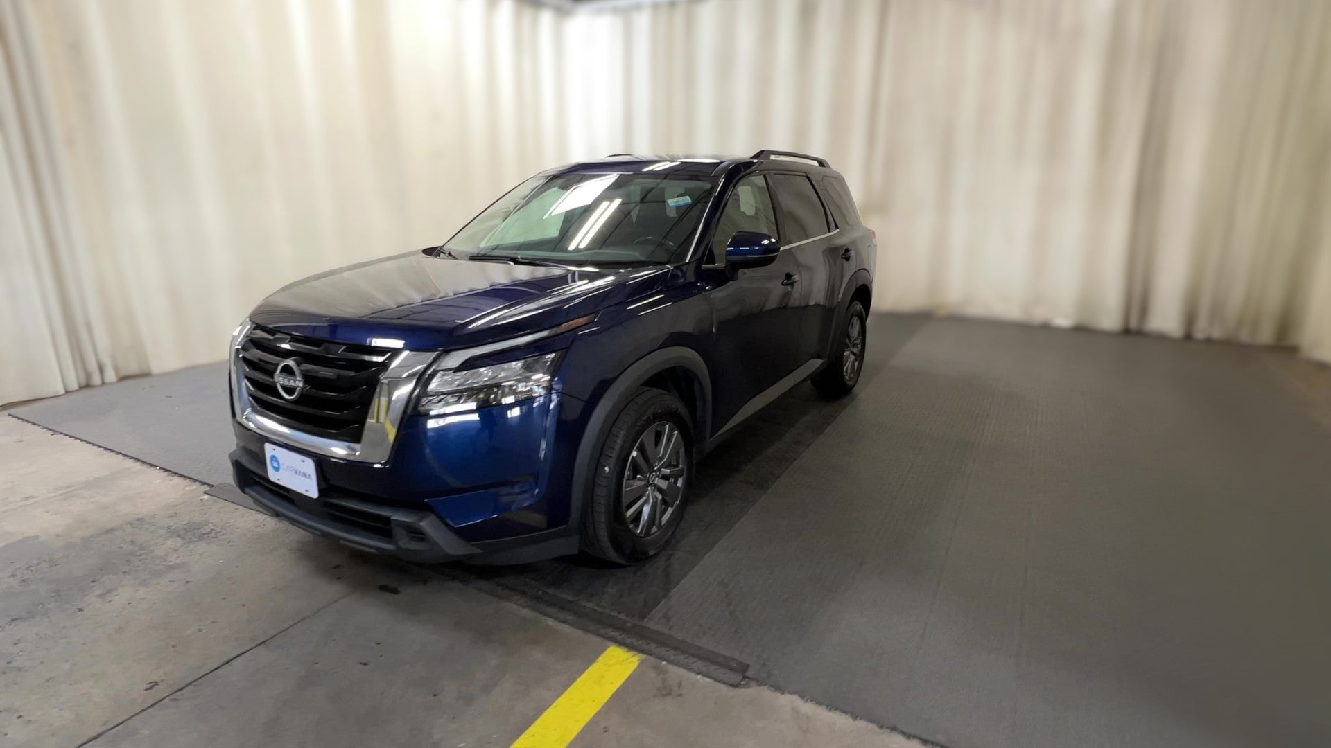 2025 Nissan Pathfinder vehicle photo