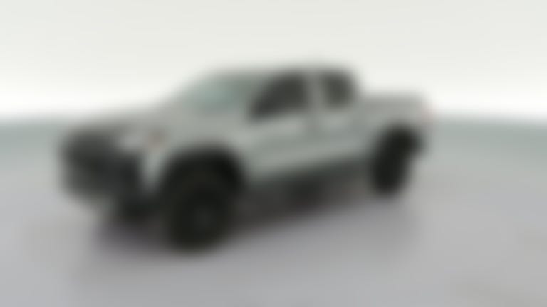2024 Chevrolet Colorado Crew Cab vehicle photo