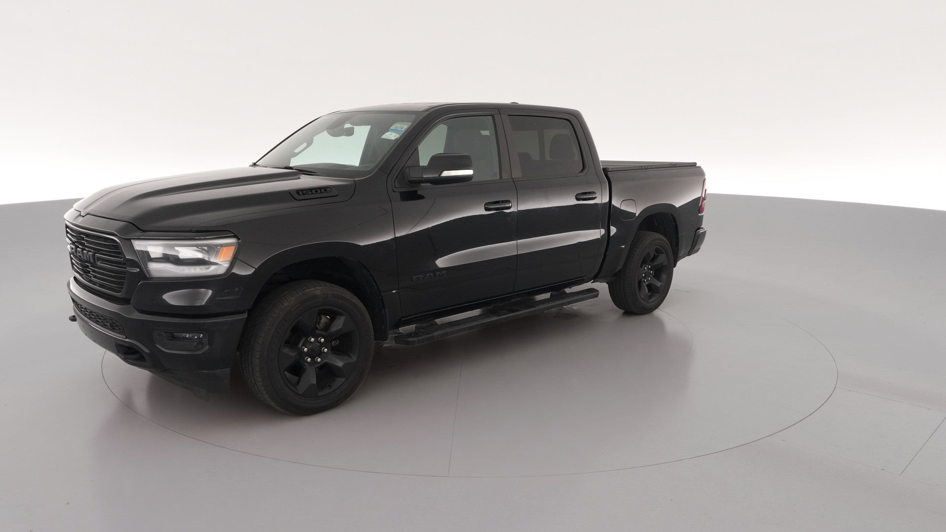 2019 Ram 1500 Crew Cab vehicle photo