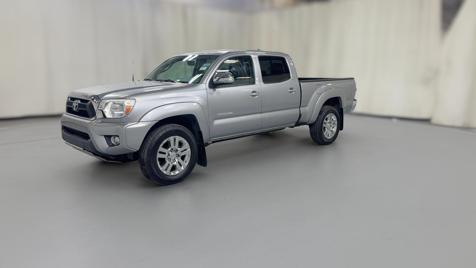 2015 Toyota Tacoma Double Cab vehicle photo
