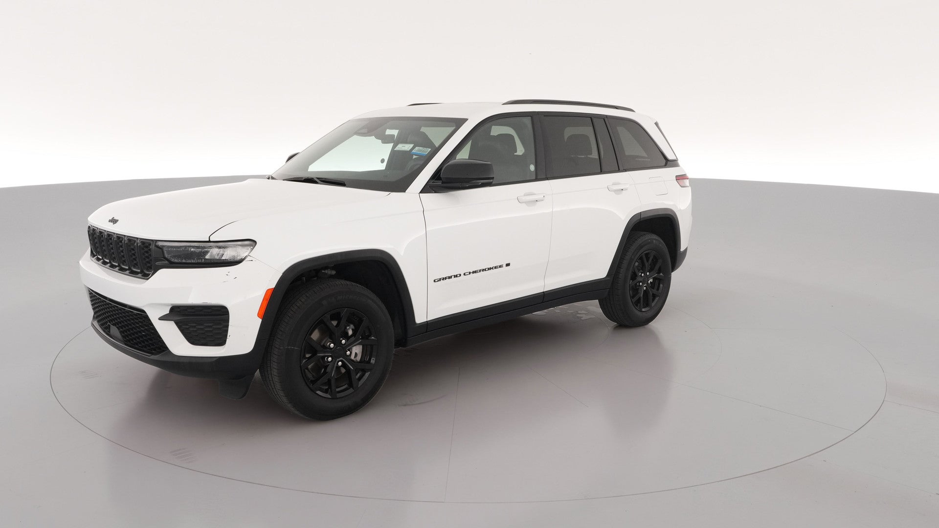 2025 Jeep Grand Cherokee vehicle photo