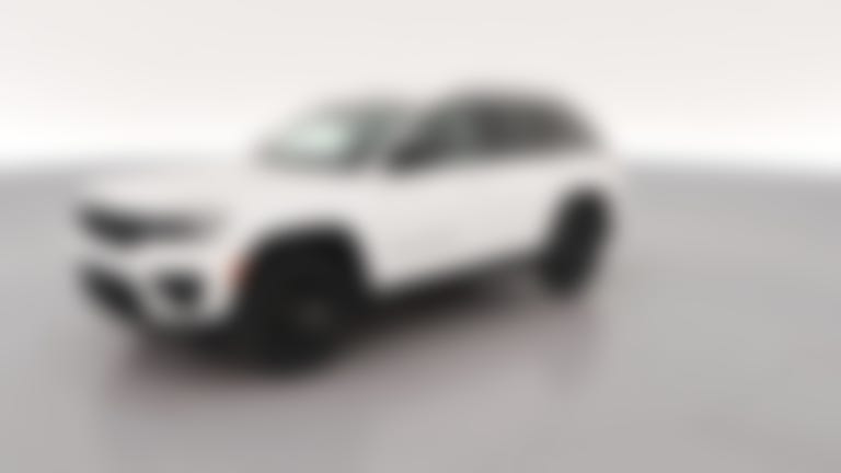 2025 Jeep Grand Cherokee vehicle photo