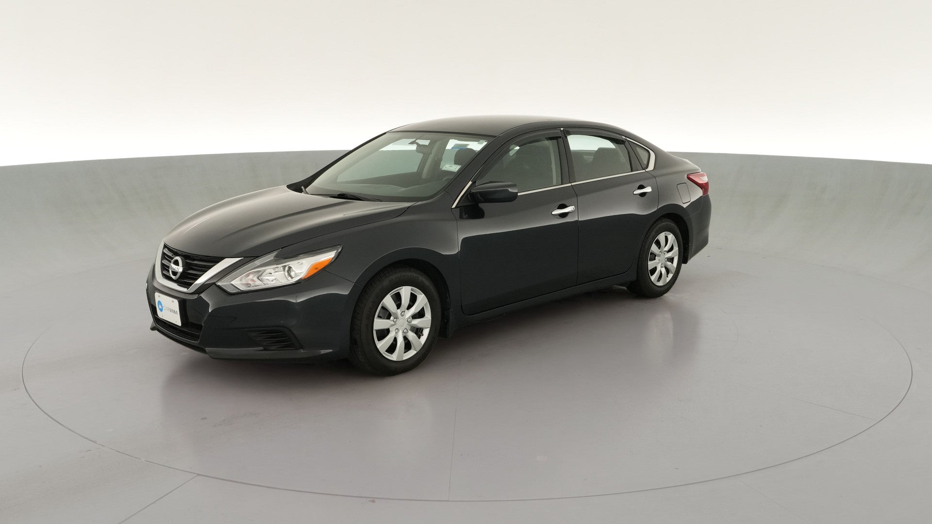 2018 Nissan Altima vehicle photo