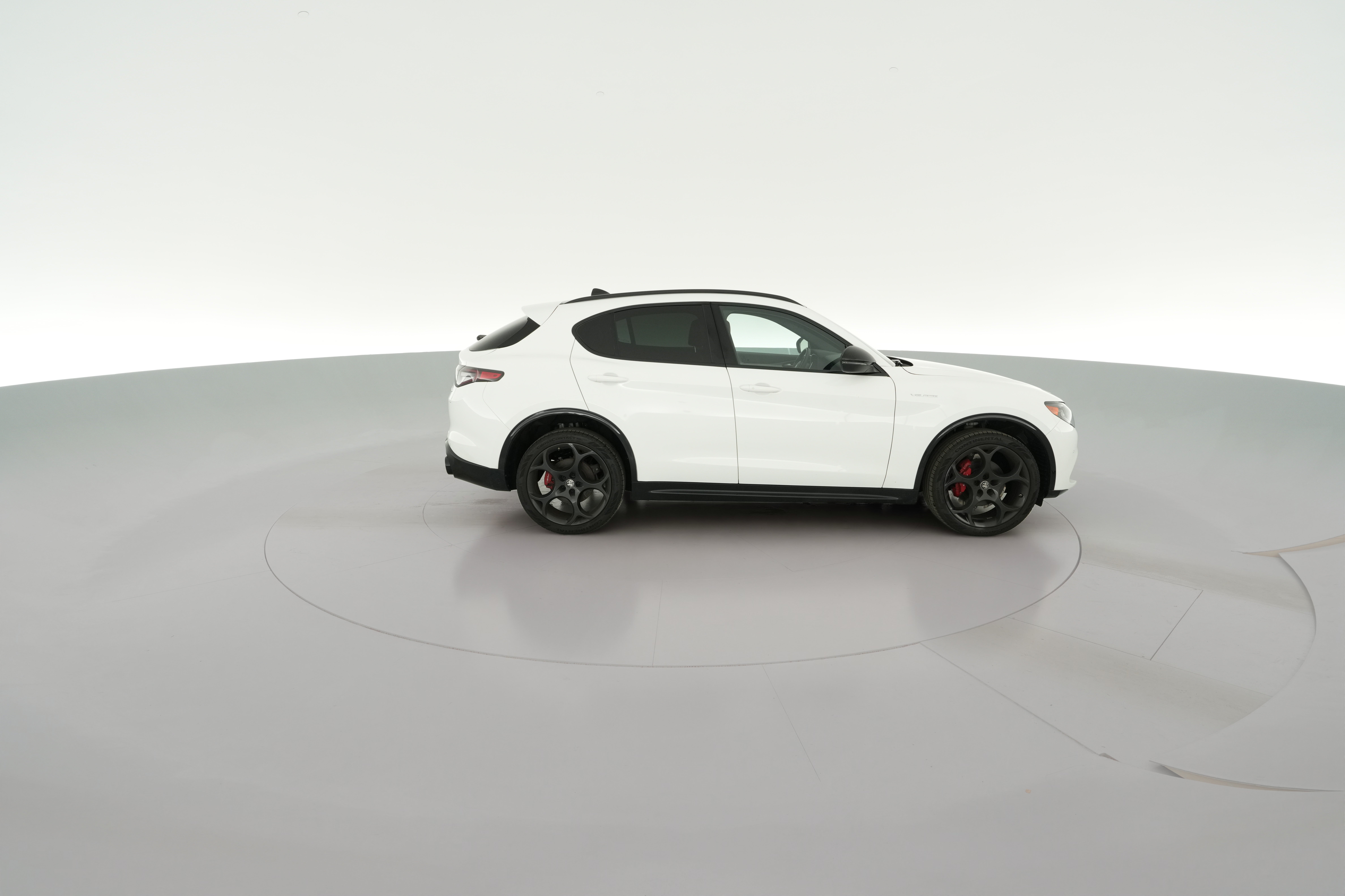 2025 Alfa Romeo Stelvio Base - Photo 42