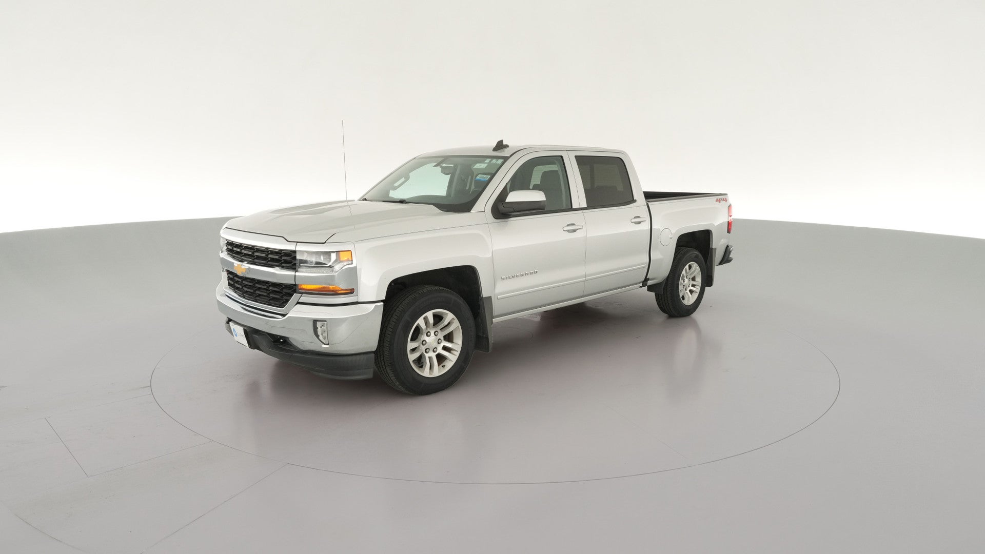 2018 Chevrolet Silverado 1500 Crew Cab vehicle photo