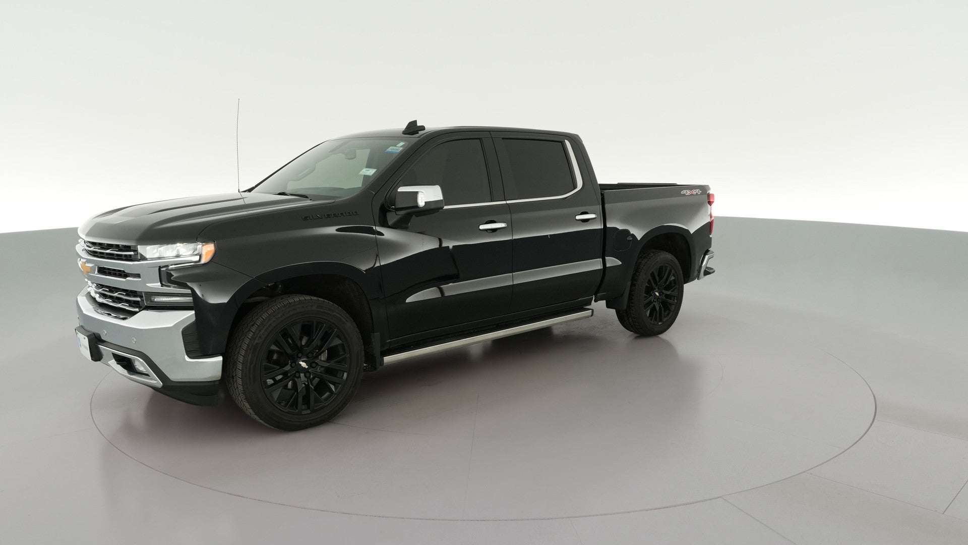 2021 Chevrolet Silverado 1500 Crew Cab vehicle photo