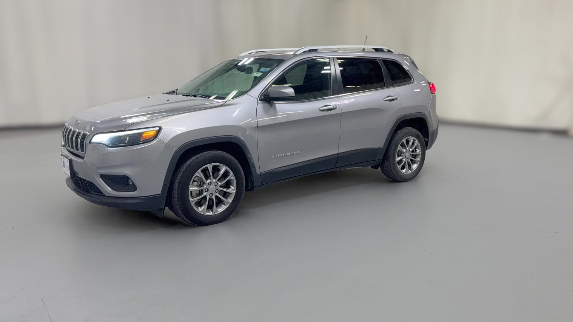 2019 Jeep Cherokee vehicle photo