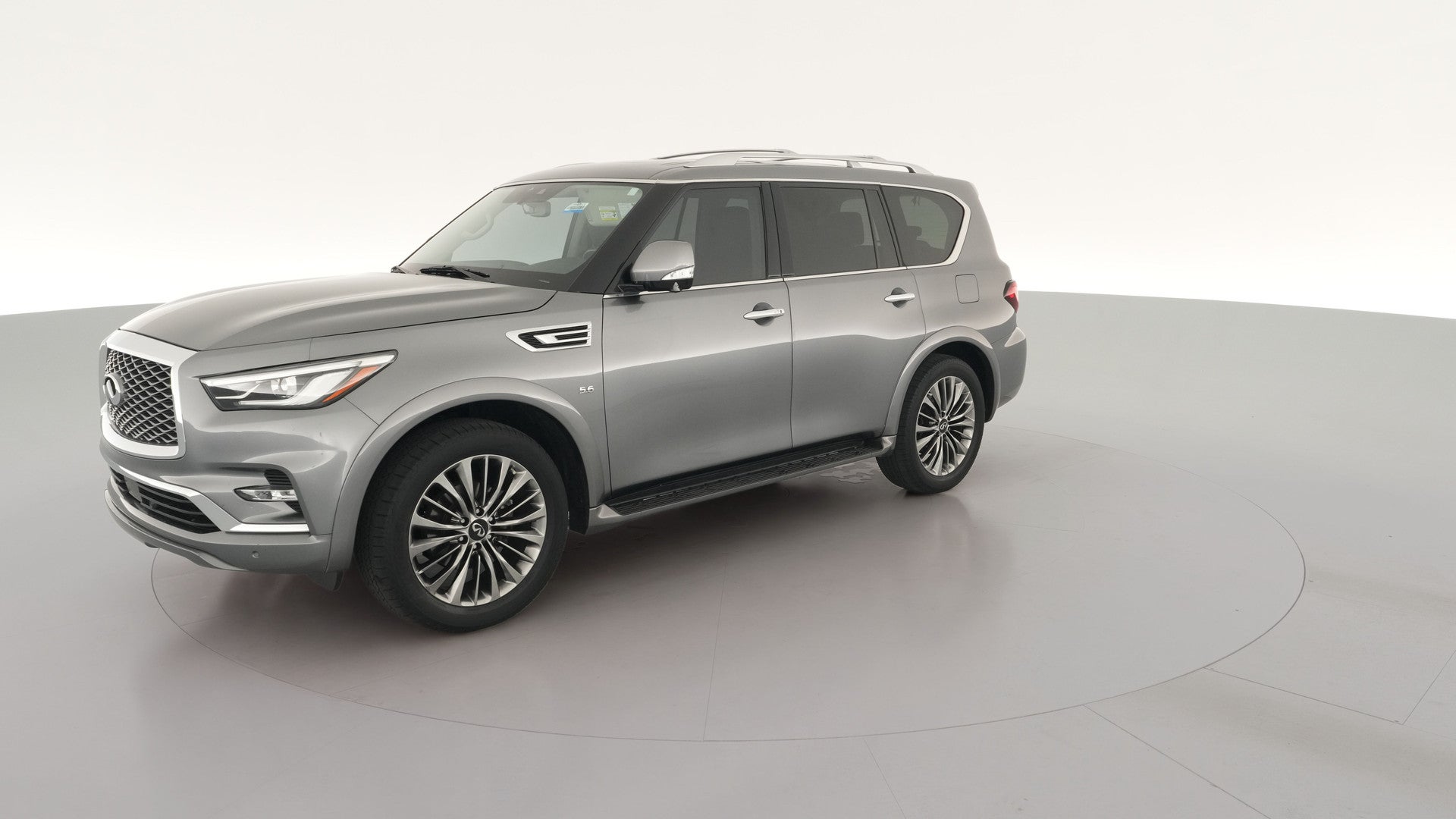 2018 INFINITI QX80 vehicle photo