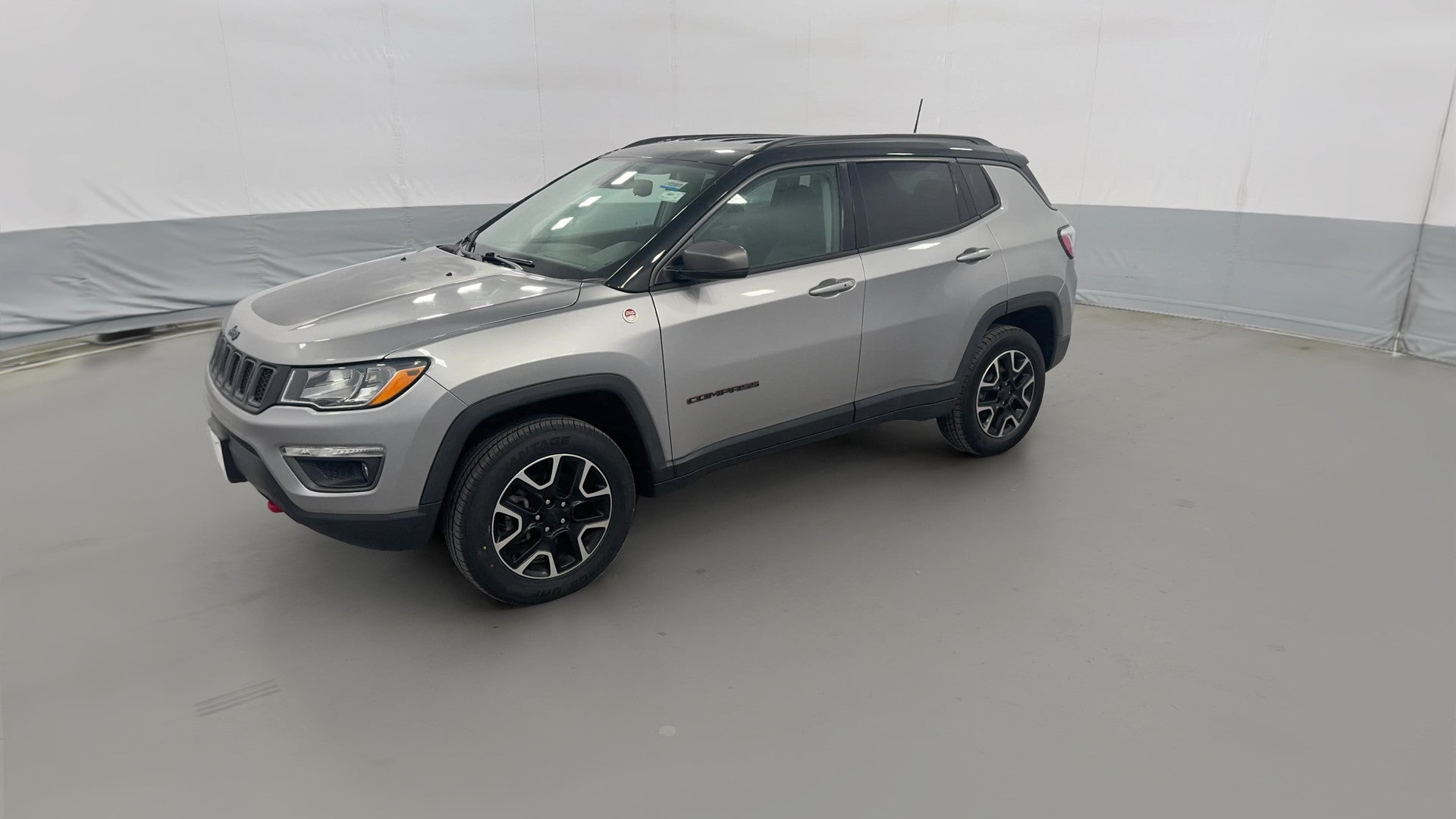 2019 Jeep Compass vehicle photo