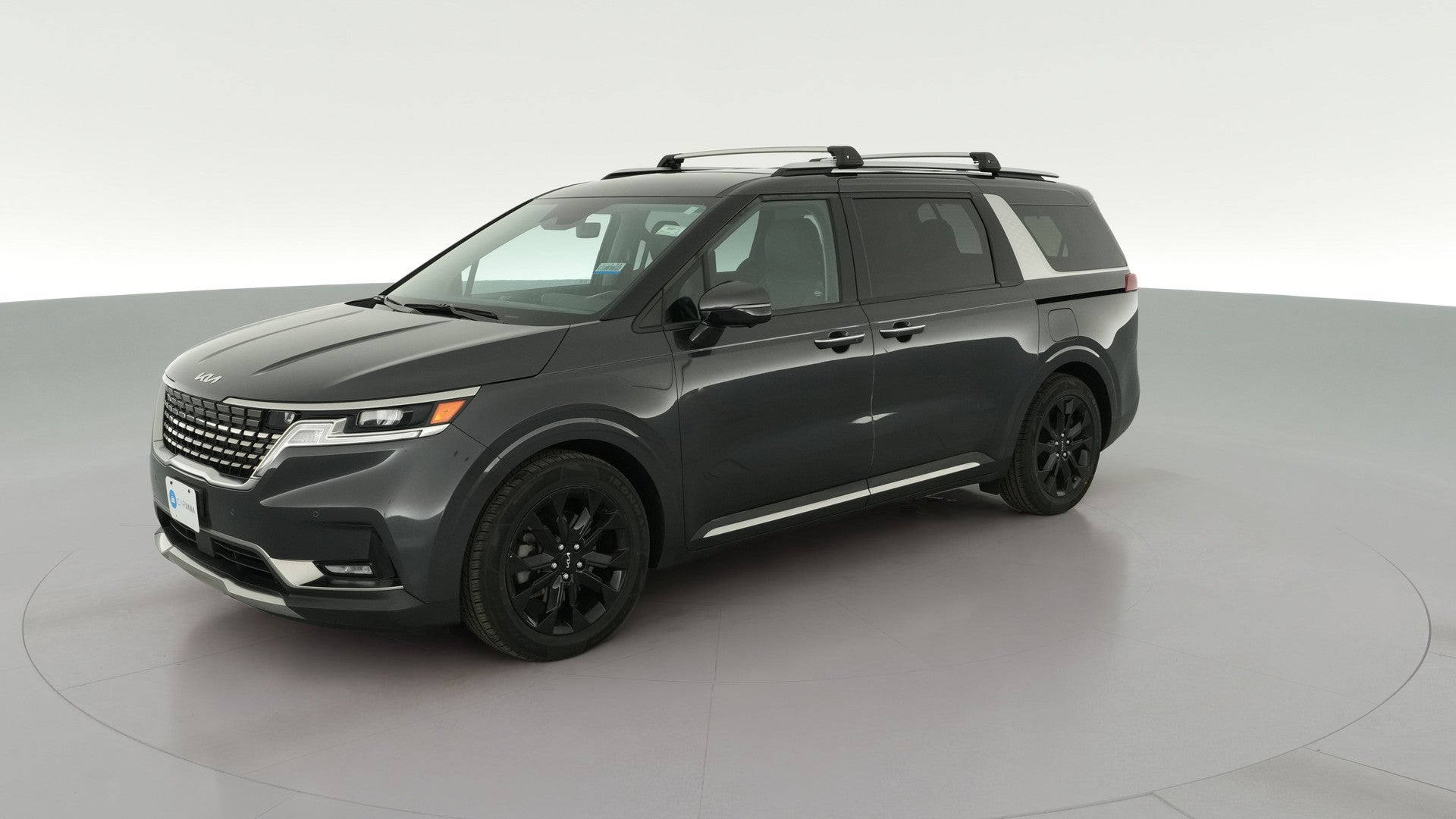 2023 Kia Carnival vehicle photo