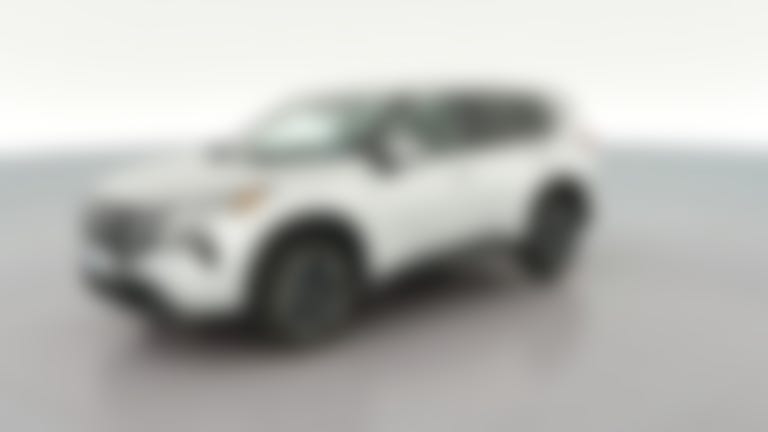 2025 Nissan Rogue vehicle photo