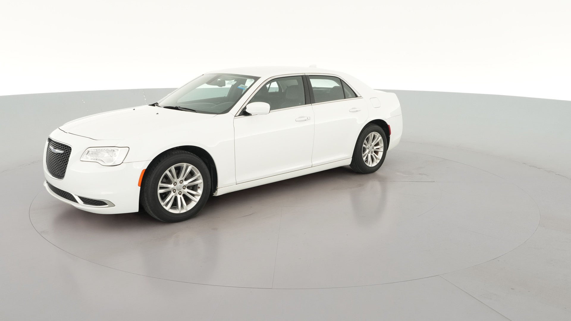 2017 Chrysler 300 vehicle photo