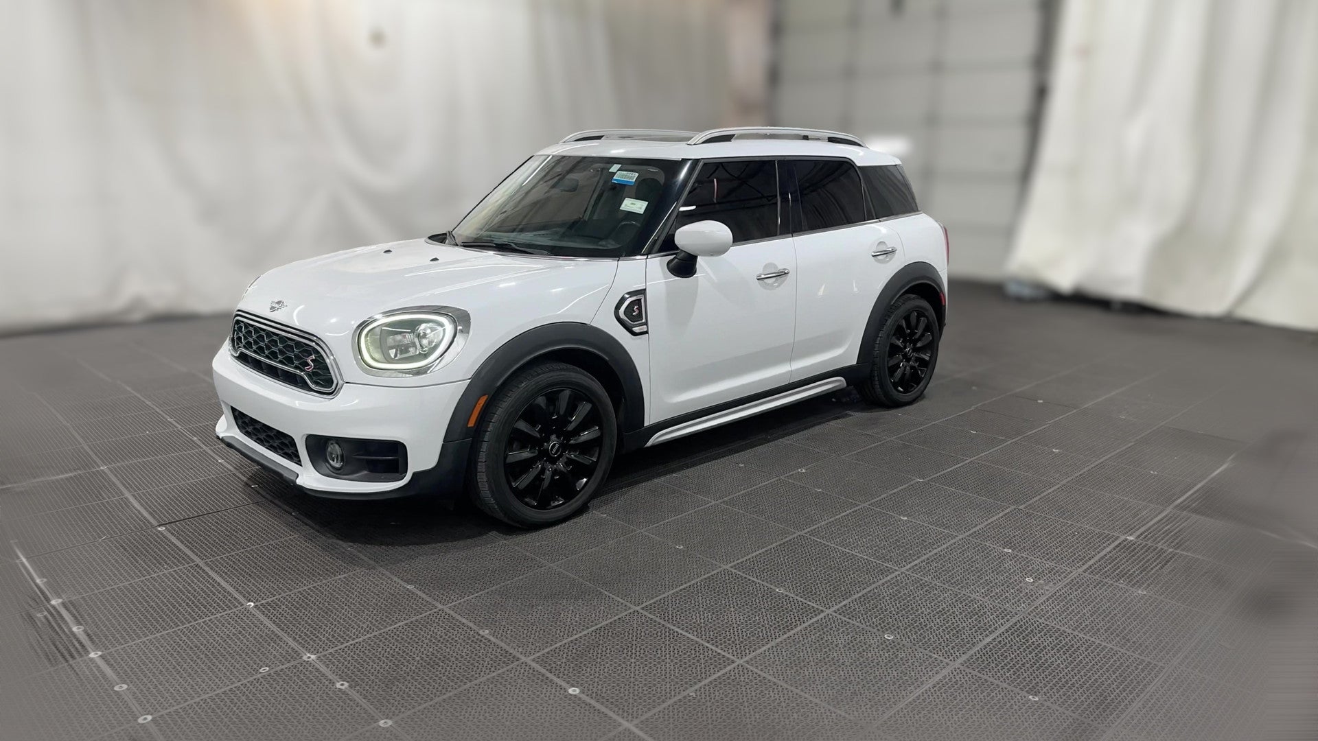 2020 MINI Countryman vehicle photo