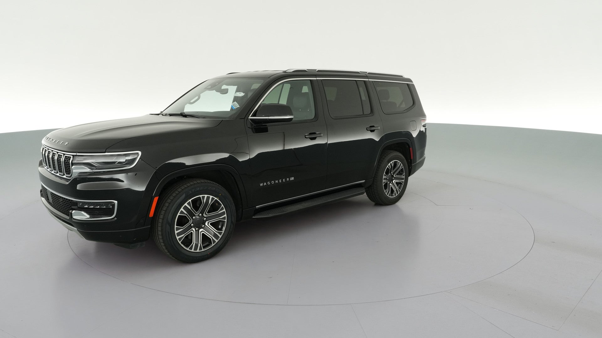 2024 Jeep Wagoneer vehicle photo