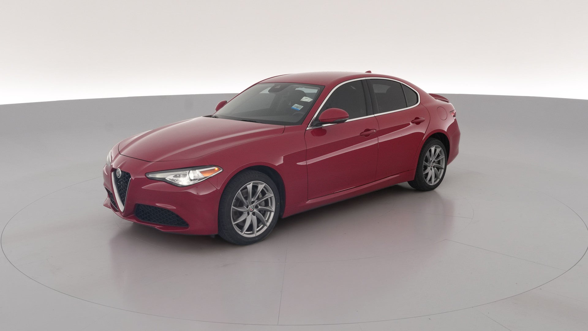 2021 Alfa Romeo Giulia vehicle photo