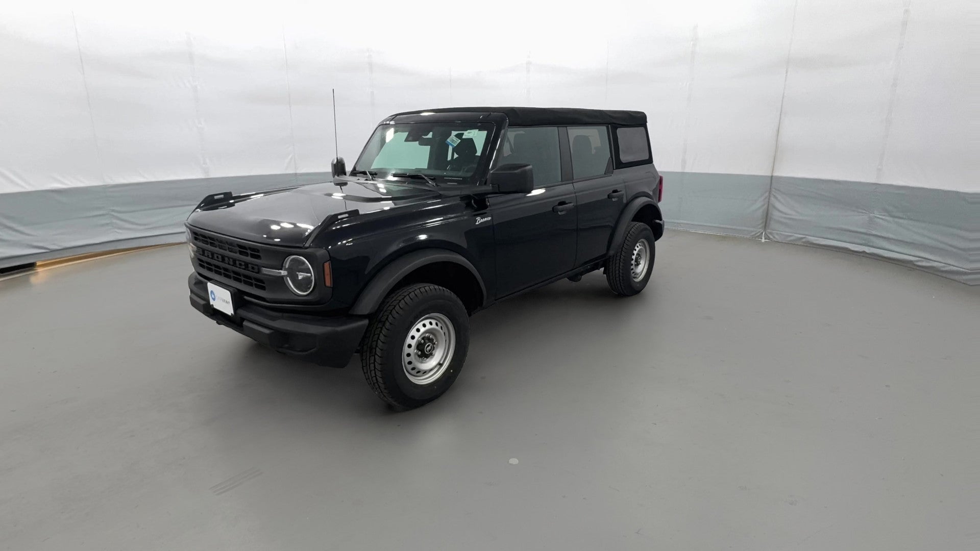 2022 Ford Bronco vehicle photo