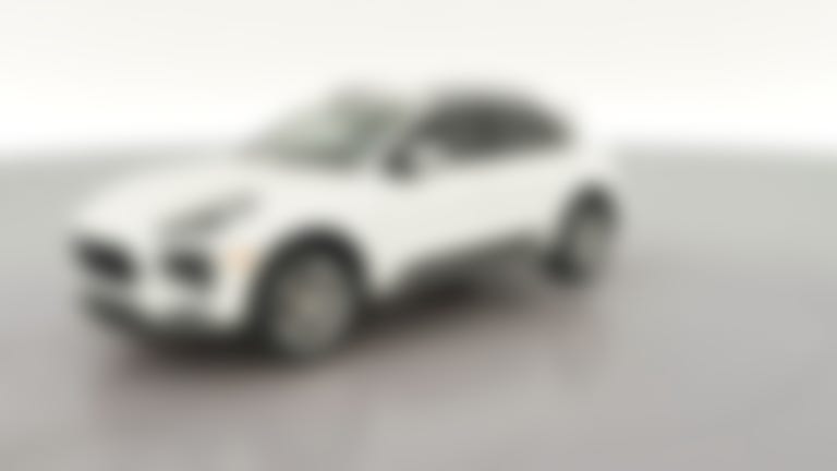 2021 Porsche Macan vehicle photo