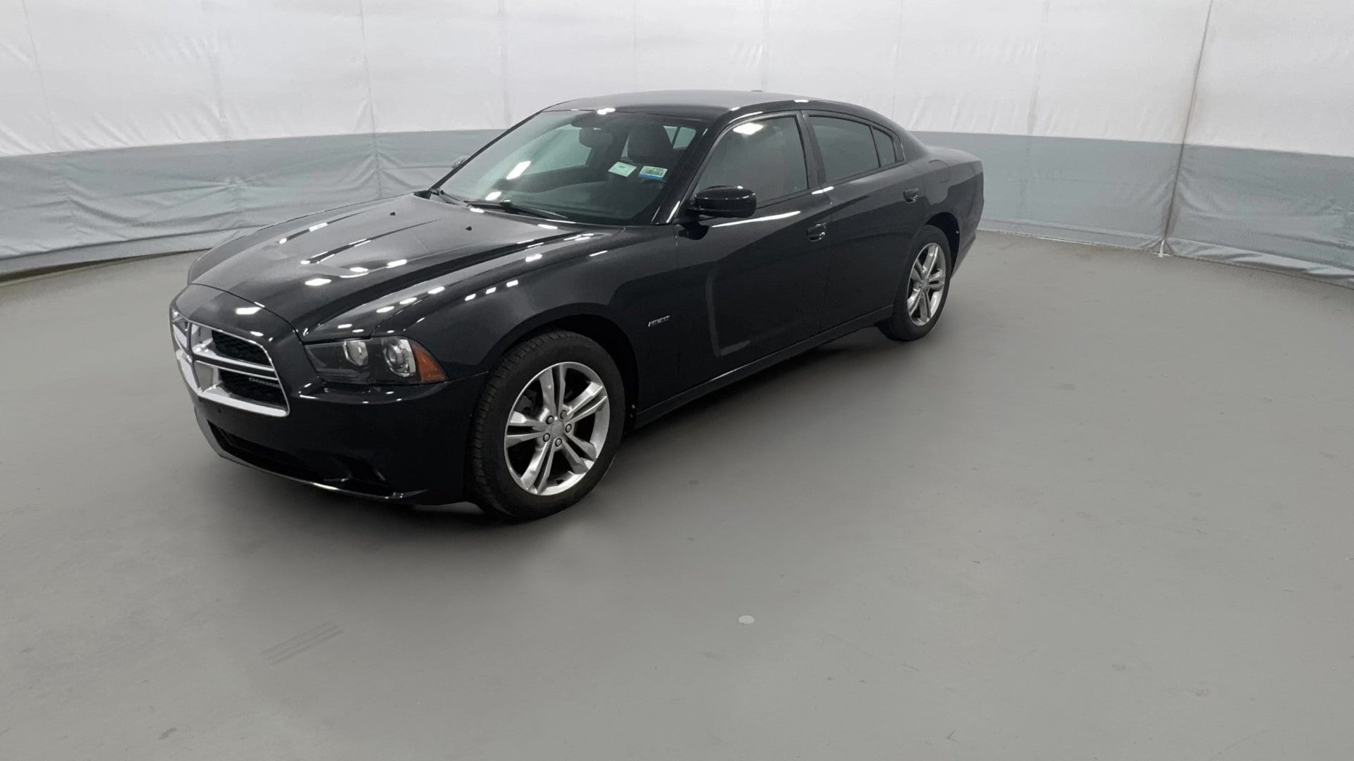 2013 Dodge Charger vehicle photo