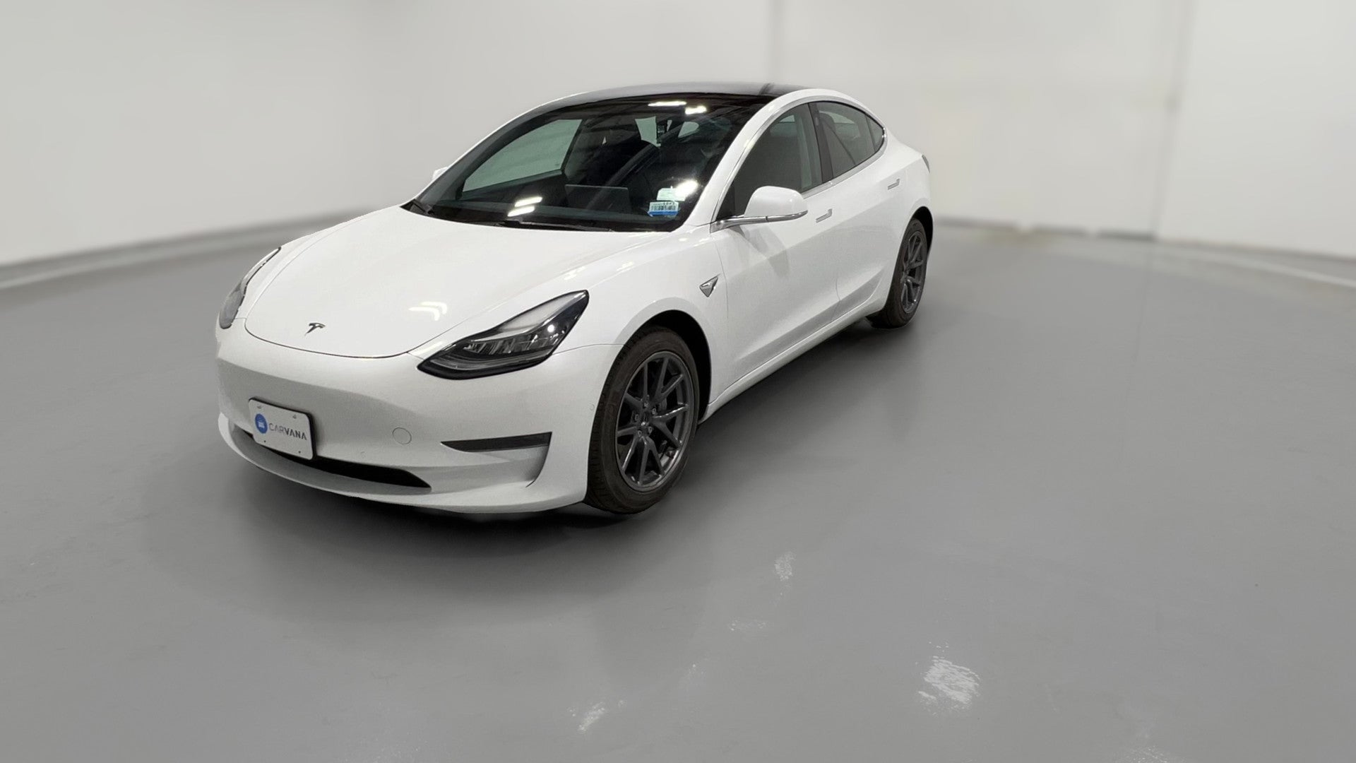2020 Tesla Model 3 vehicle photo