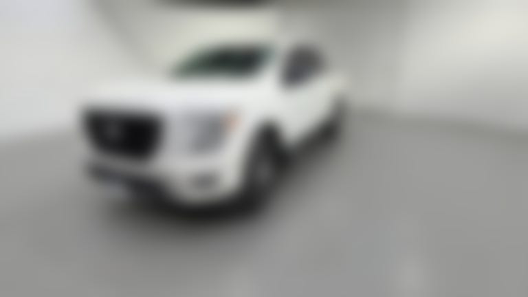 2021 Nissan Titan Crew Cab vehicle photo
