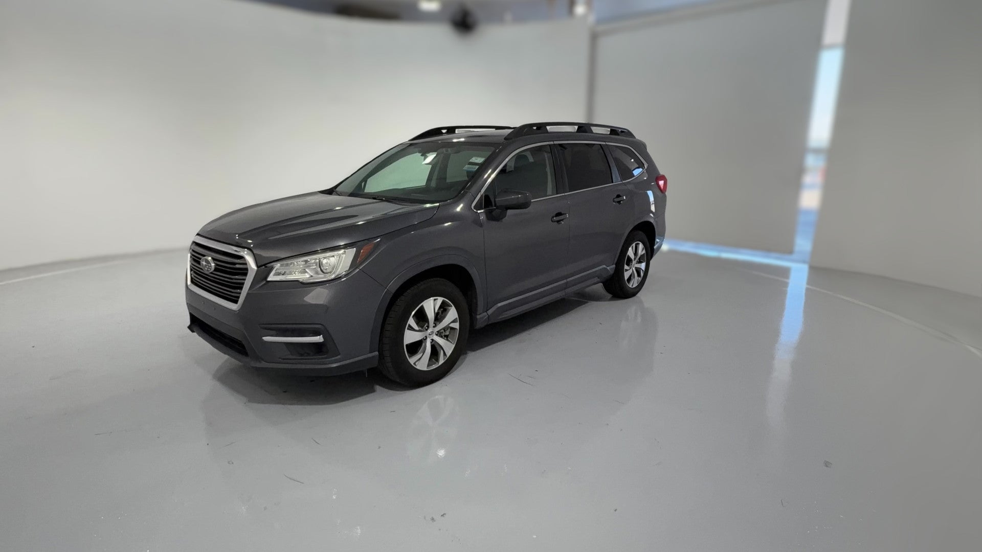 2021 Subaru Ascent vehicle photo