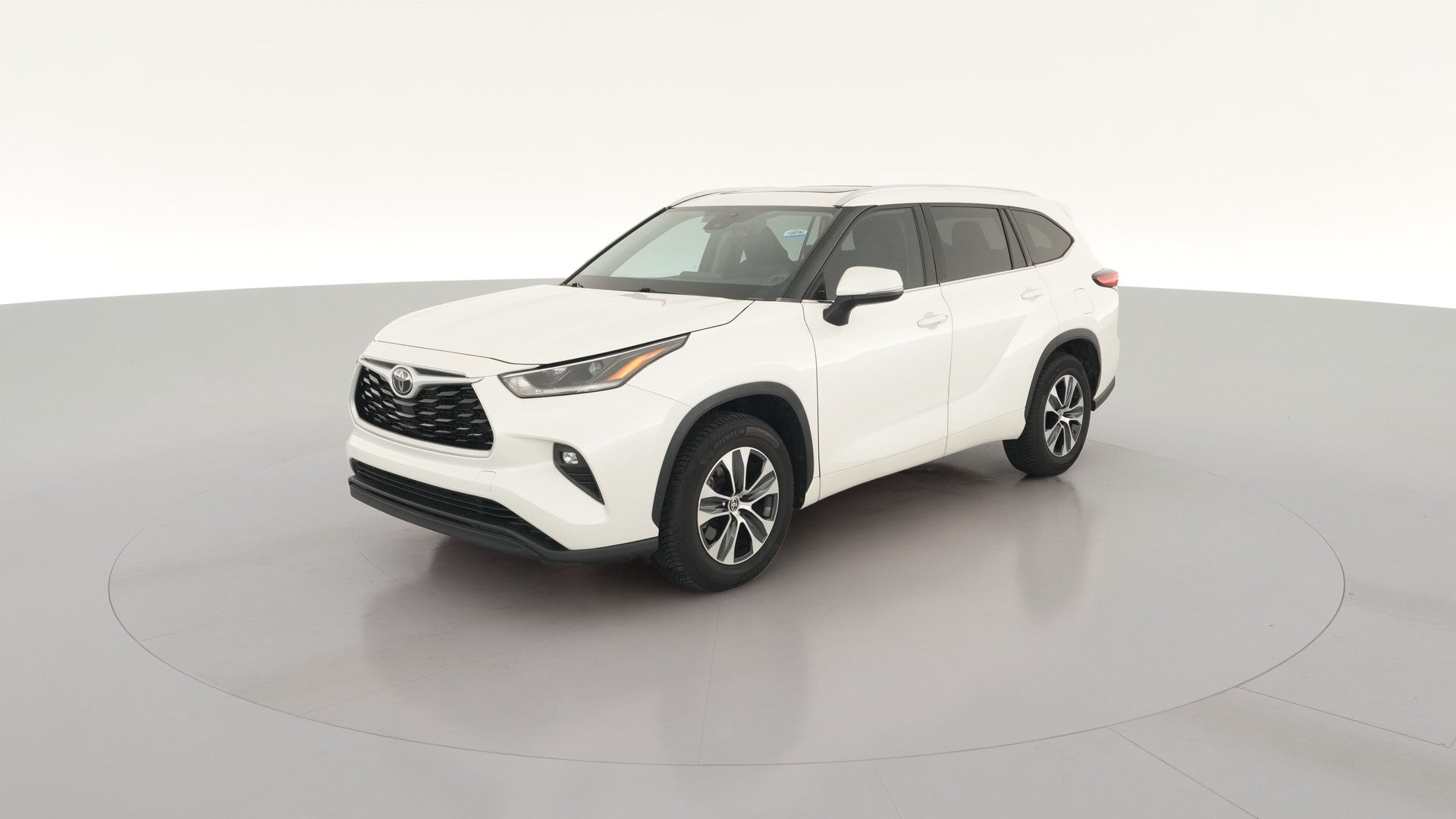 2021 Toyota Highlander vehicle photo