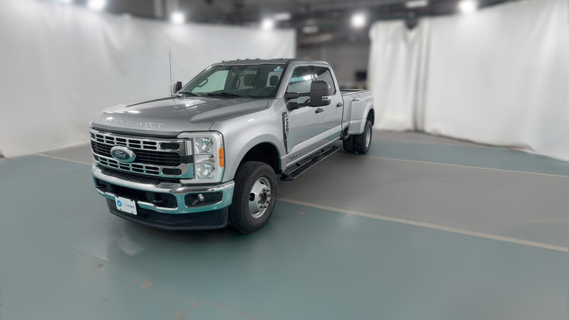 2023 Ford F350 Super Duty Crew Cab vehicle photo