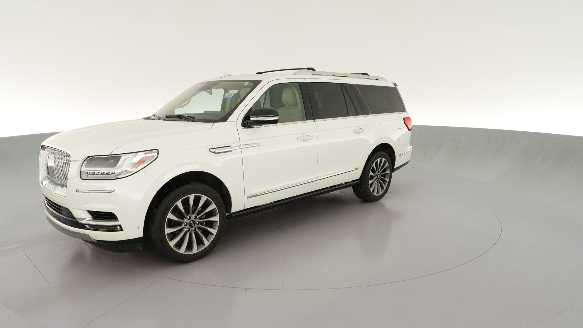 2020 Lincoln Navigator L vehicle photo