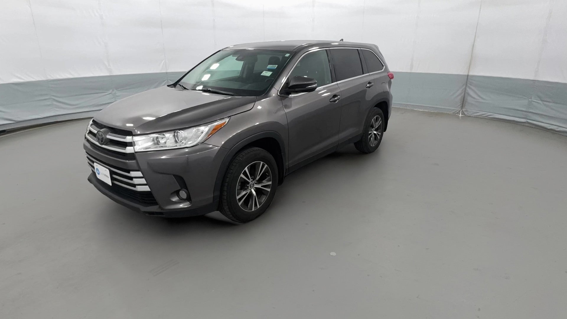 2019 Toyota Highlander vehicle photo