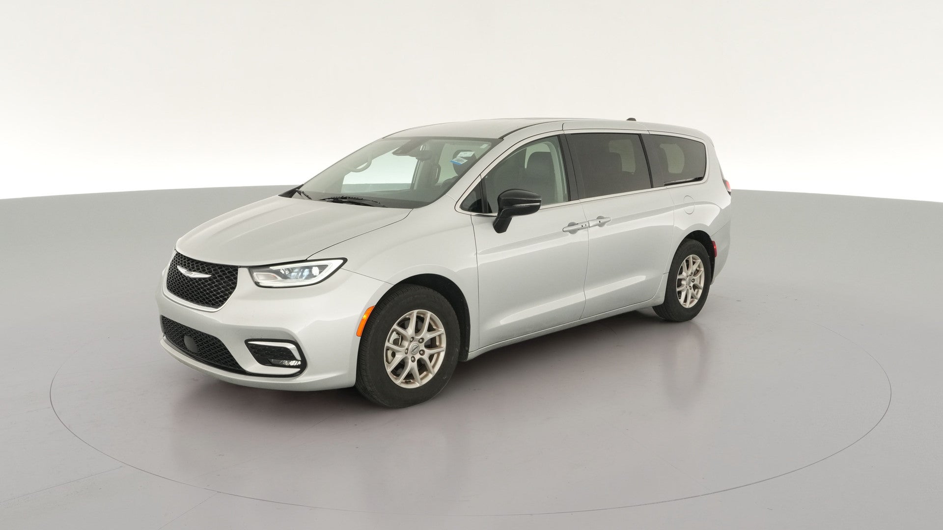 2024 Chrysler Pacifica vehicle photo