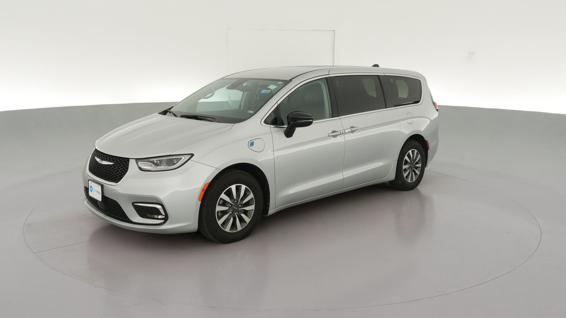 2024 Chrysler Pacifica Hybrid vehicle photo