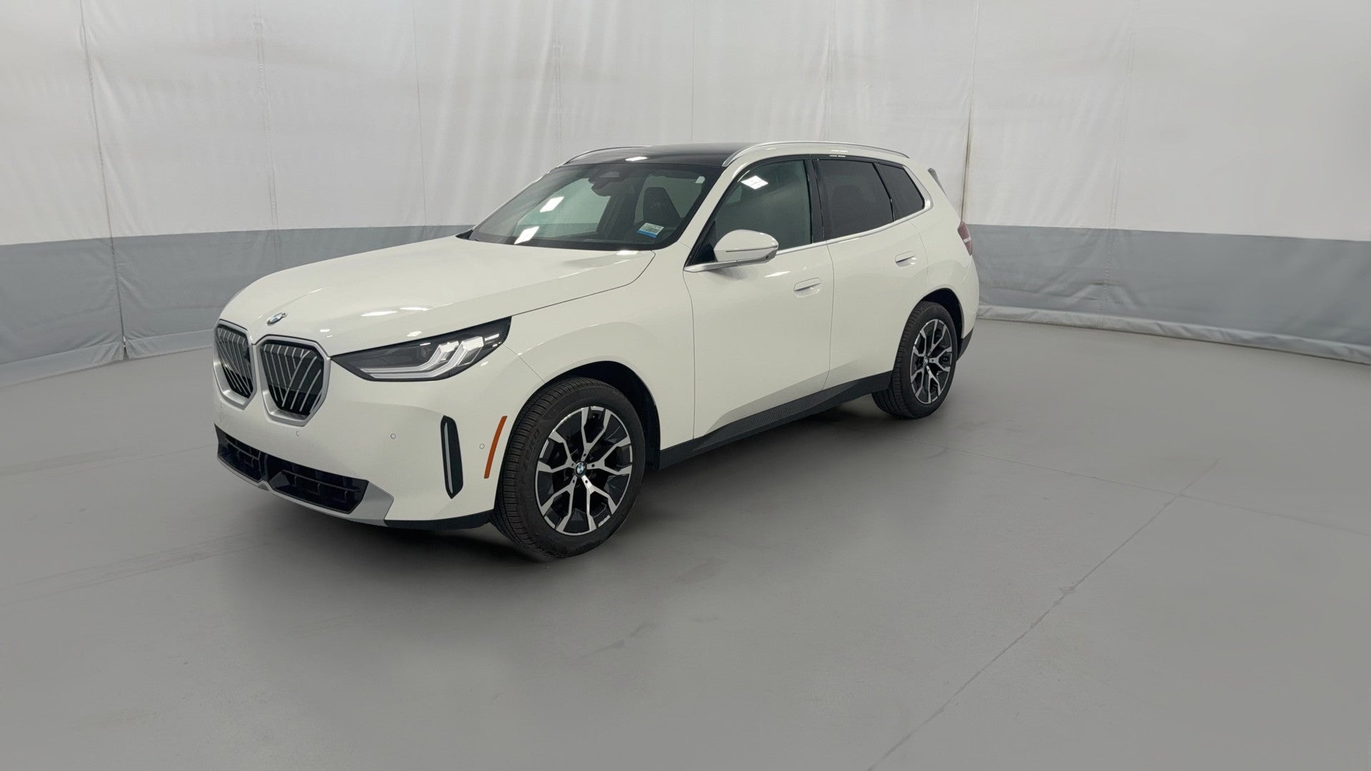 2026 BMW X3 vehicle photo