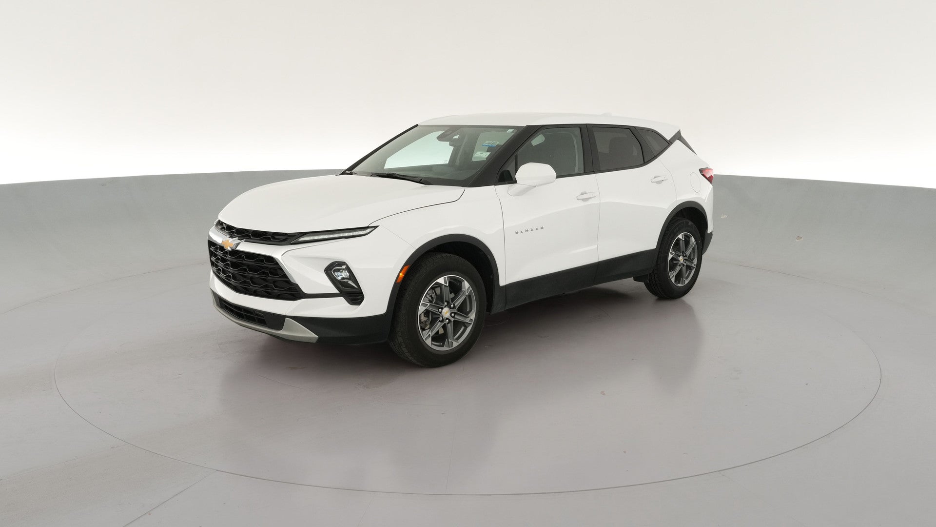 2025 Chevrolet Blazer vehicle photo
