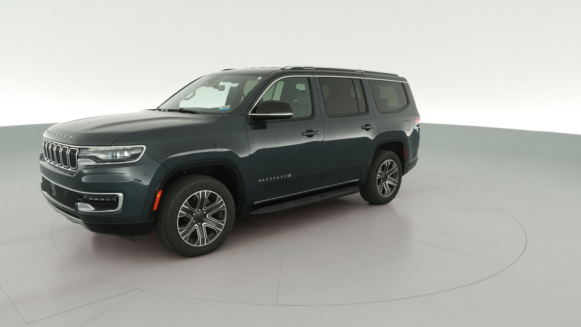 2024 Jeep Wagoneer vehicle photo