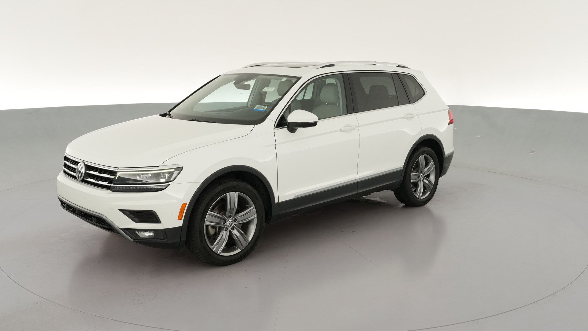 2018 Volkswagen Tiguan vehicle photo