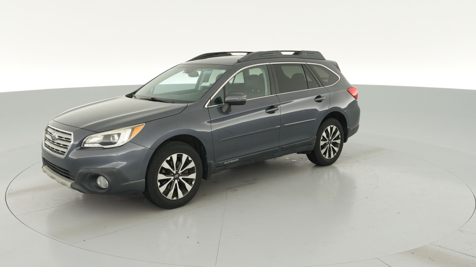 2015 Subaru Outback vehicle photo
